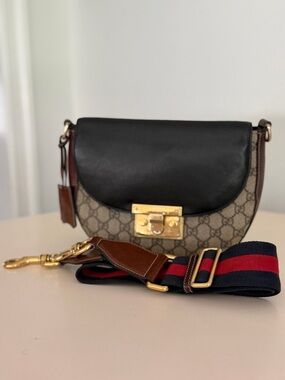 Gucci Black Leather Padlock Saddle Canvas Crossbody with Navy-Red Web Strap